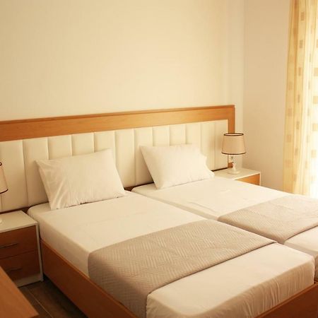 Alexandra'S Apartments Saranda Dış mekan fotoğraf