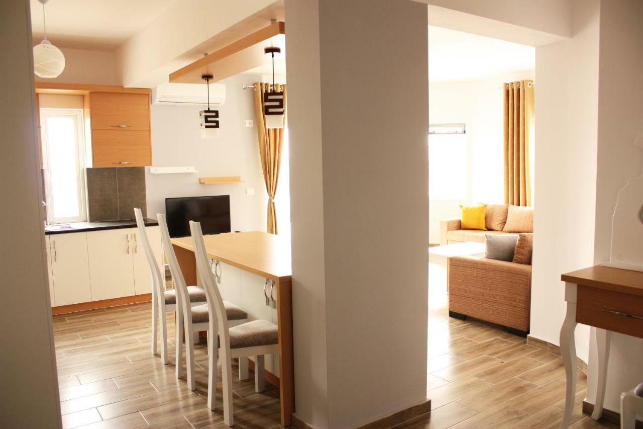Alexandra'S Apartments Saranda Dış mekan fotoğraf
