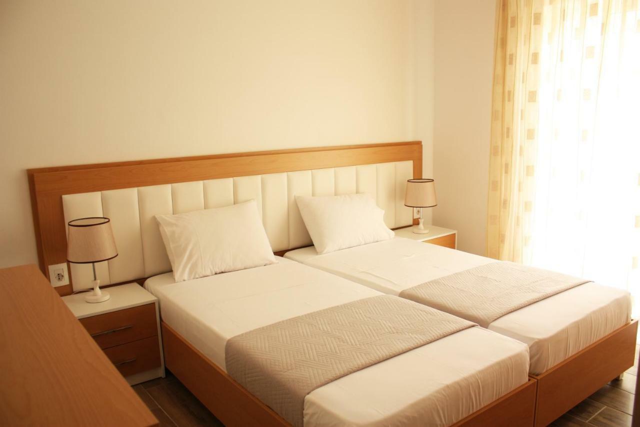Alexandra'S Apartments Saranda Dış mekan fotoğraf