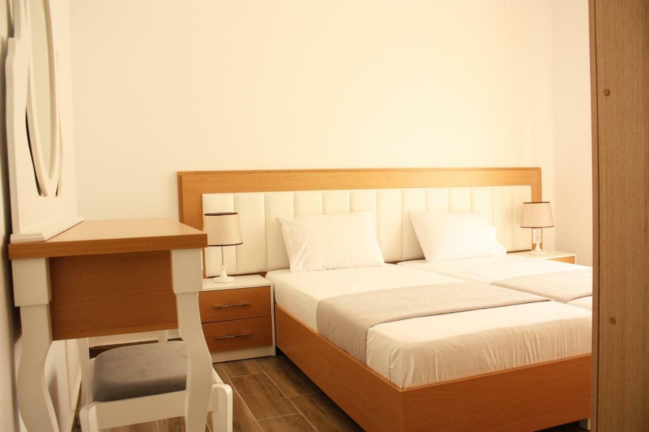 Alexandra'S Apartments Saranda Dış mekan fotoğraf
