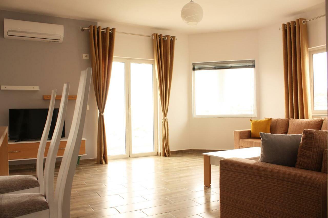 Alexandra'S Apartments Saranda Dış mekan fotoğraf