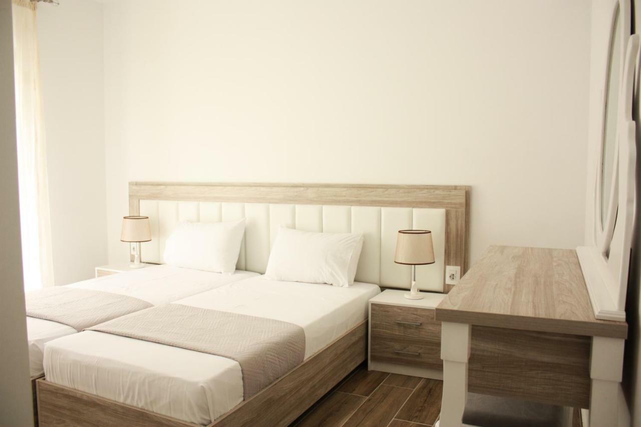 Alexandra'S Apartments Saranda Dış mekan fotoğraf