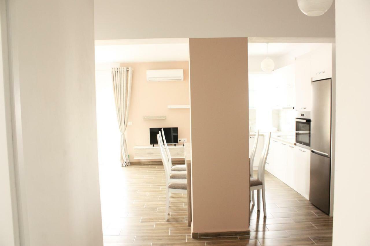 Alexandra'S Apartments Saranda Dış mekan fotoğraf