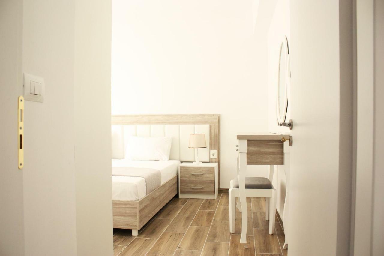 Alexandra'S Apartments Saranda Dış mekan fotoğraf