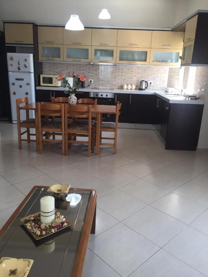 Alexandra'S Apartments Saranda Dış mekan fotoğraf
